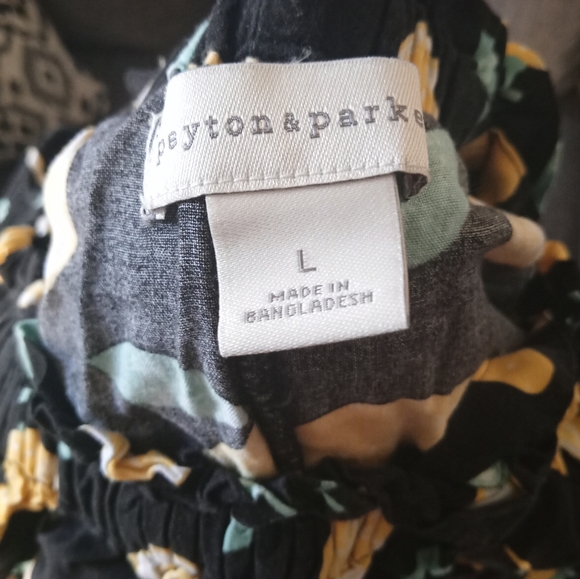 P&P - Picture 4 of 4